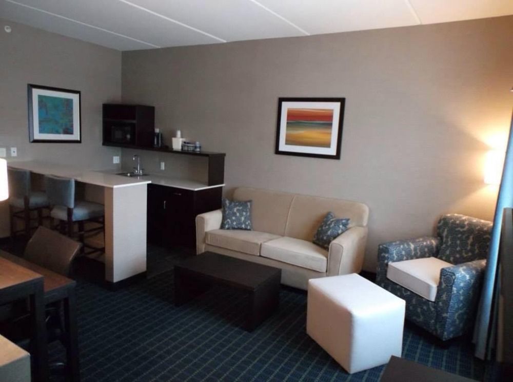 Holiday Inn Express & Suites Peekskill-Lower Hudson Valley By Ihg Kültér fotó